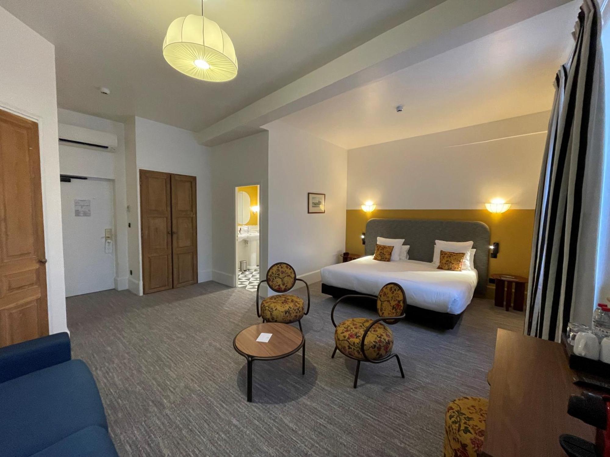 Hotel De La Poste Beaune  Kültér fotó
